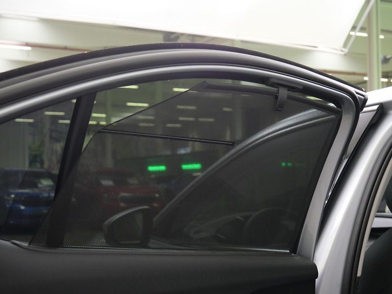 Škoda Superb - fotka 25 z 26