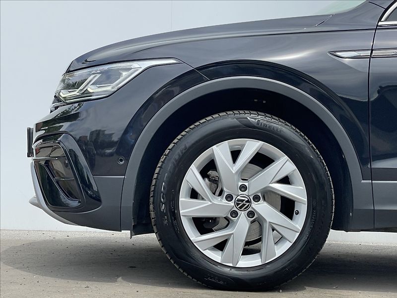 Volkswagen Tiguan Allspace 1,5 TSI DSG EVO Elegance ACC - fotka 20 z 23