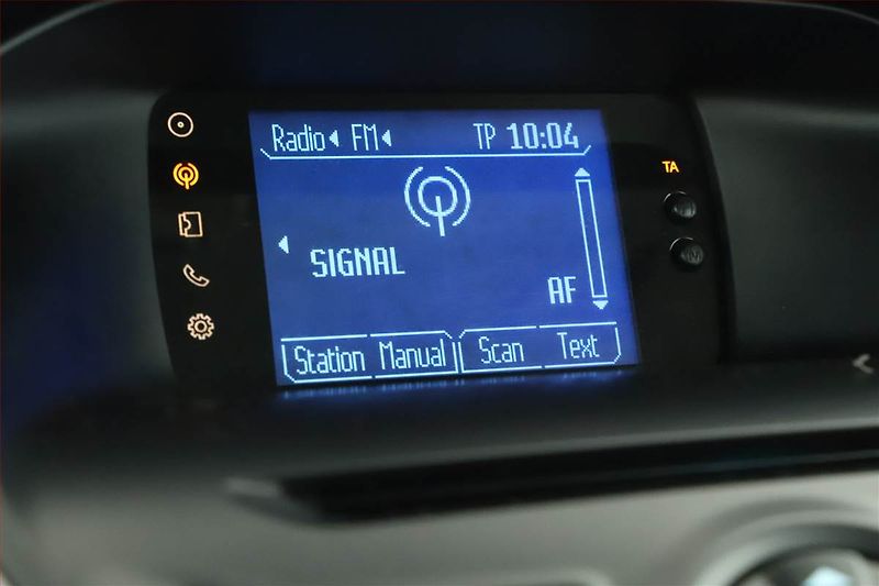 Ford Focus (2012) 1.6 TDCi, Tempomat - fotka 13 z 17