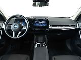 BMW iX2 xDrive30 - náhled 12