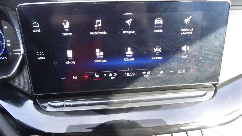 Škoda Octavia Kom.2.0TDi taž.zař. Style plus - fotka 9 z 25