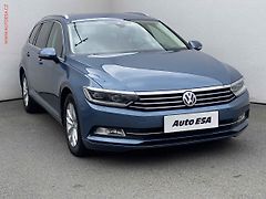 Volkswagen Passat (2015) 2.0TDi, DSG, LED, navi - fotografie inzerátu