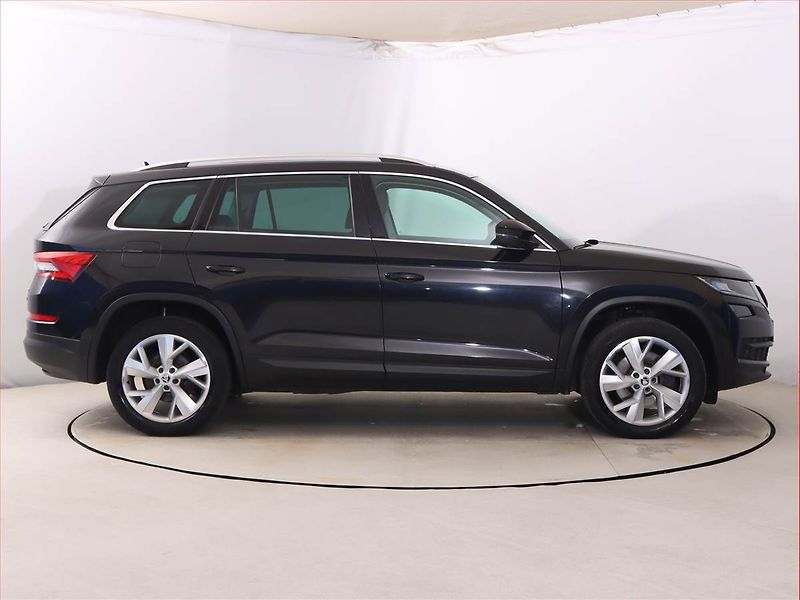 Škoda Kodiaq (2019) 2.0 TDI 4x4 - fotka 6 z 26