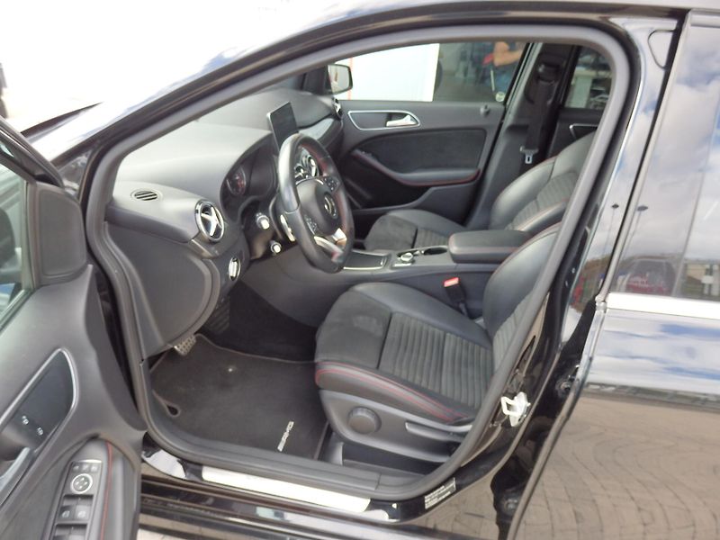 Mercedes-Benz Třídy B B 200 CDI 4-MATIC - fotka 6 z 16