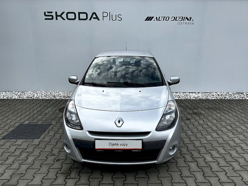 Renault Clio (2011) 1.2 16V 55kW MP5 Authentique - fotka 4 z 26