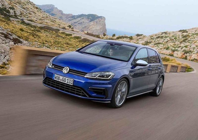 Volkswagen Golf R32 z roku 2002