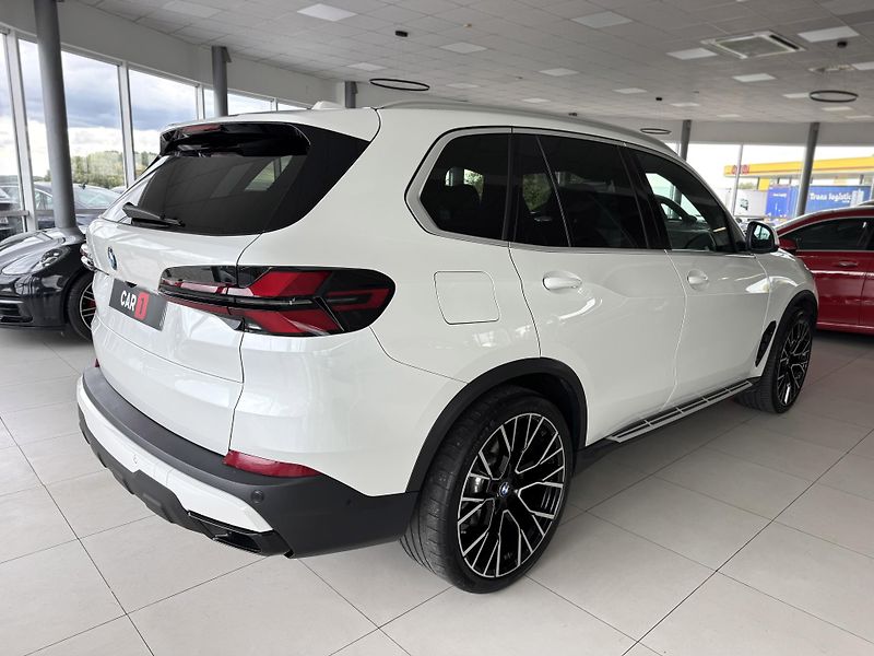 BMW X5 40i xDrive*280kW*Laser*Panoram - fotka 5 z 45