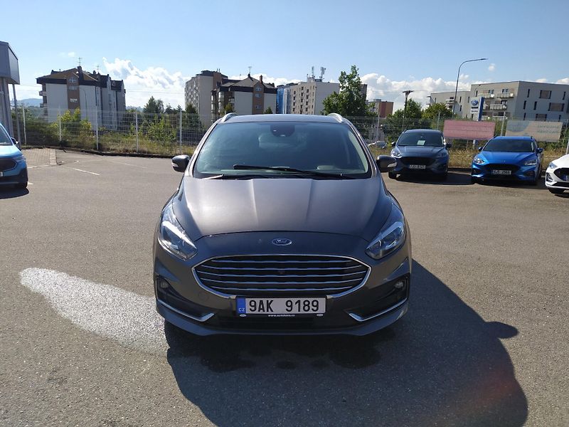 Ford S-MAX (2022) 2.0 EcoBlue 110kW/150k Titaniu - fotka 7 z 20