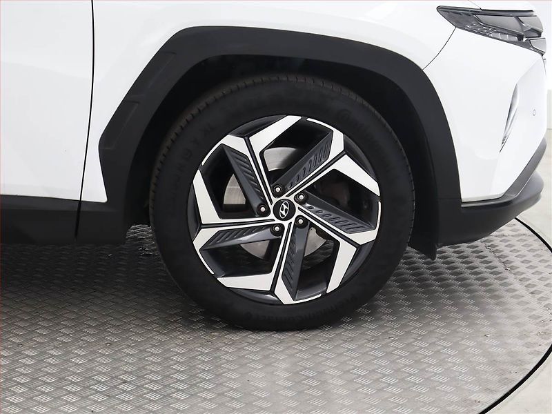 Hyundai Tucson (2021) Premium 1.6 T-GDI - fotka 13 z 23