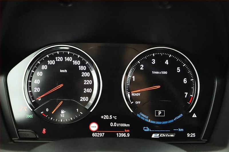 BMW X2 (2021) xDrive25e - fotka 8 z 22