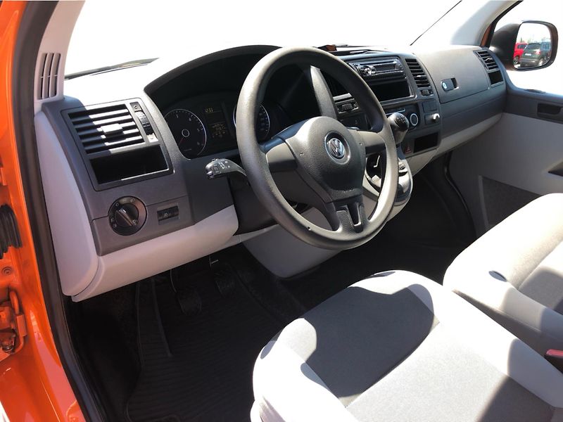Volkswagen Transporter A 2,0 TDI - fotka 5 z 26