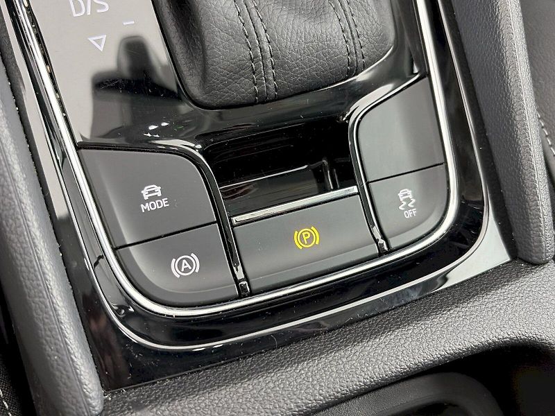 Škoda Karoq (2025) DSG 2.0TDI 110kW Selection Tou - fotka 26 z 34