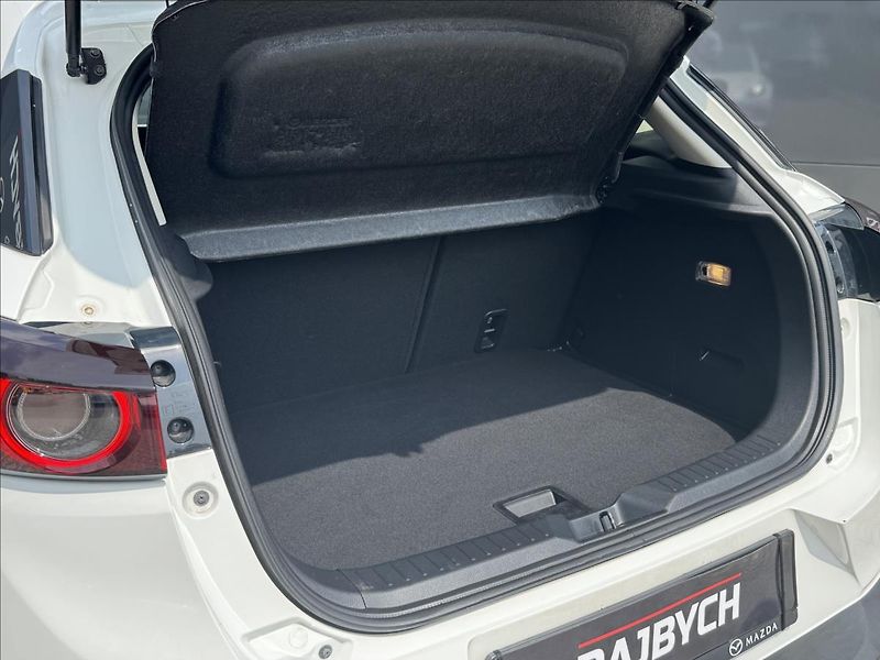 Mazda CX-3 2,0 Sky-G121 Revolution TOP - fotka 13 z 30