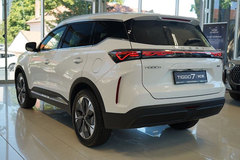 Chery Tiggo 7 UNIQUE 1.6 TGDI - fotka 5 z 54
