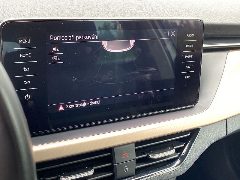 Škoda Scala (2022) 1.0 TSI Style - fotka 11 z 34