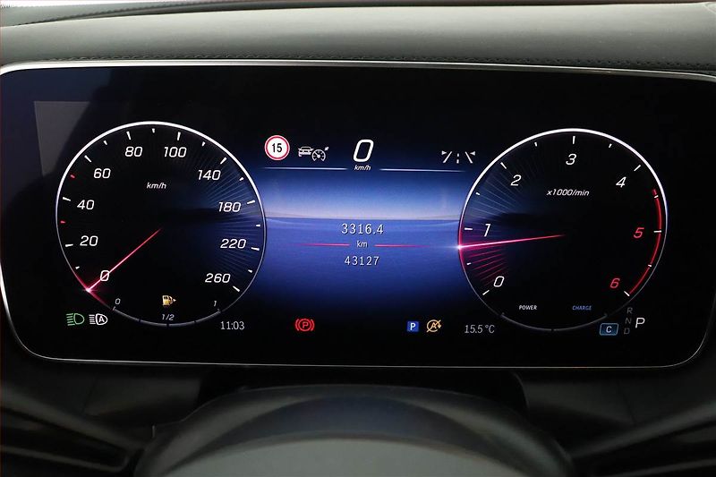 Mercedes-Benz GLC (2024) 220 d 4MATIC, ACC, 360° - fotka 8 z 20