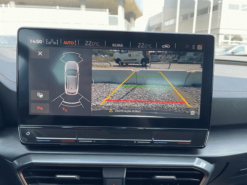 Cupra Formentor (2023) 1.5 TSI,110kW,1.Maj,ČR - fotka 25 z 38