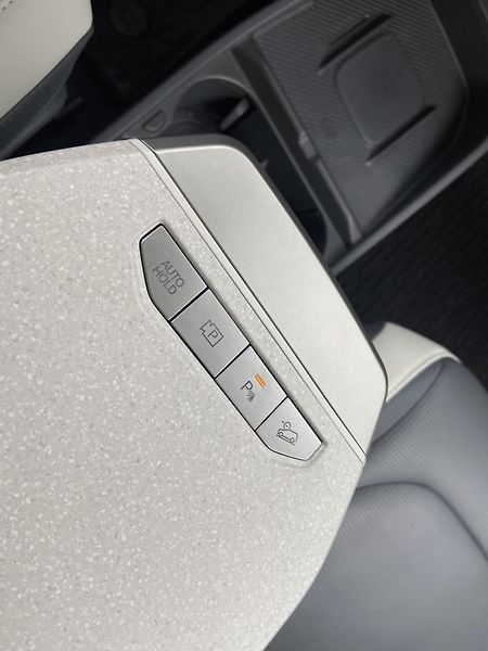 Kia EV3 81kWh GT-Line - fotka 23 z 25