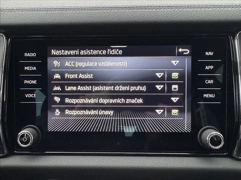 Škoda Kodiaq 1,5 TSI DSG Style Exclusive ČR - fotka 41 z 50