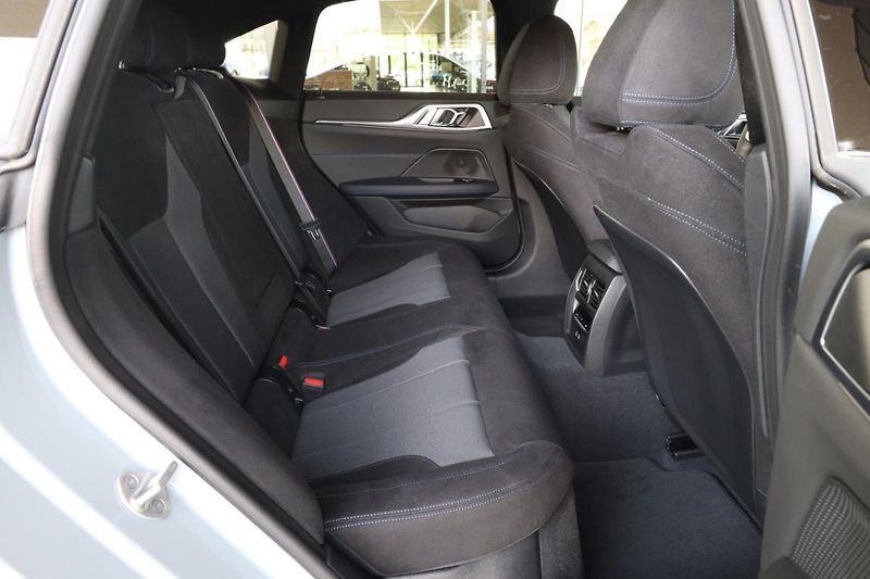 BMW Řada 4 420d xDrive Gran Coupe - fotka 6 z 17