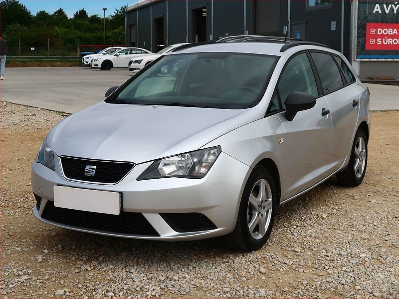 Seat Ibiza (2015) 1.0, Serv.kniha - fotka 2 z 14