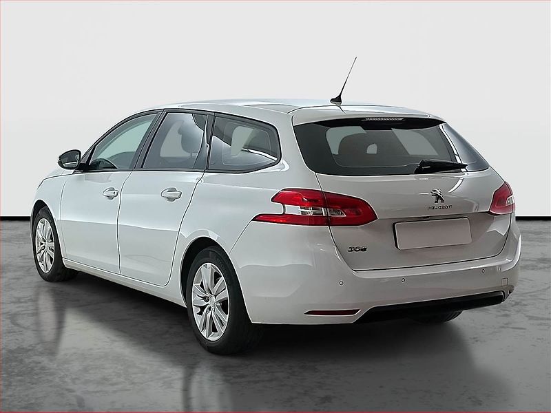 Peugeot 308 (2021) 1.5 BlueHDi, Tempomat - fotka 4 z 19