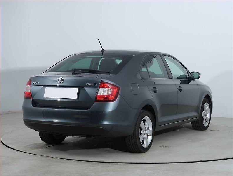 Škoda Rapid (2019) Style 1.0 TSI, ČR,1.maj - fotka 5 z 16