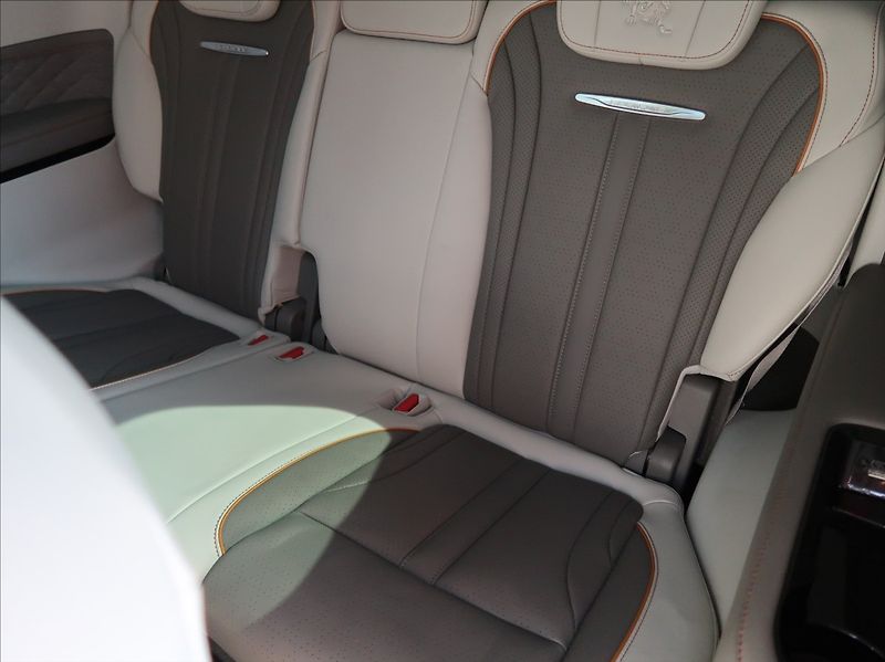 Dongfeng U-Tour 1,5 T,130kW,1majČR,Exclusive - fotka 26 z 35