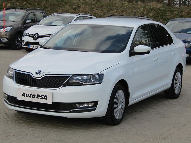 Škoda Rapid (2017) 1.0 TSi, ČR, Style, xenon - fotka 3 z 19