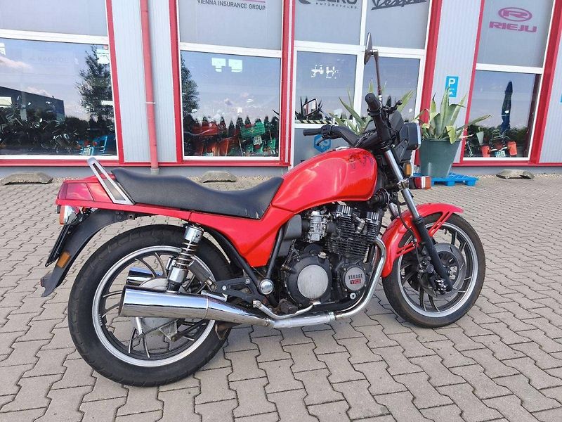 Yamaha XJ 750 Seca (1982) - fotka 2 z 10