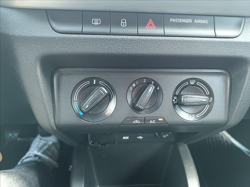 Škoda Fabia 1,4 TDi Ambition - fotka 13 z 19