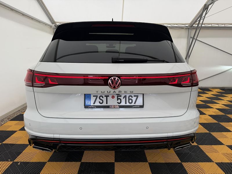 Volkswagen Touareg 3.0Tdi*210kw*1-MAJ*DPH*R-Line* - fotka 6 z 50