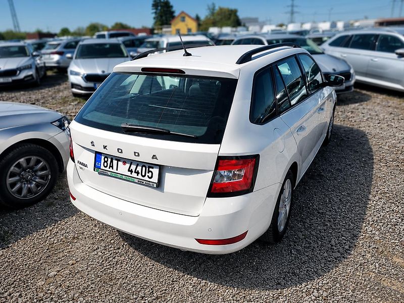 Škoda Fabia (2021) Ambition 1,0 TSI 70 kW 5M - fotka 3 z 14
