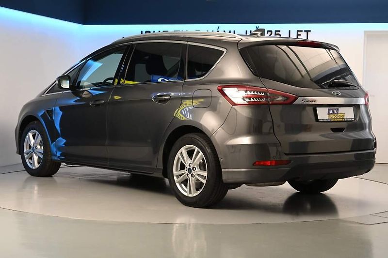 Ford S-MAX (2023) 2.5 LED SONY ACC Tažné Kamera - fotka 7 z 36