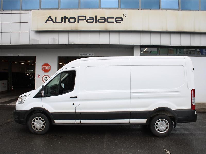 Ford Transit 2,0 TDCi L3H2 153tkm.ČR 2023 - fotka 5 z 17