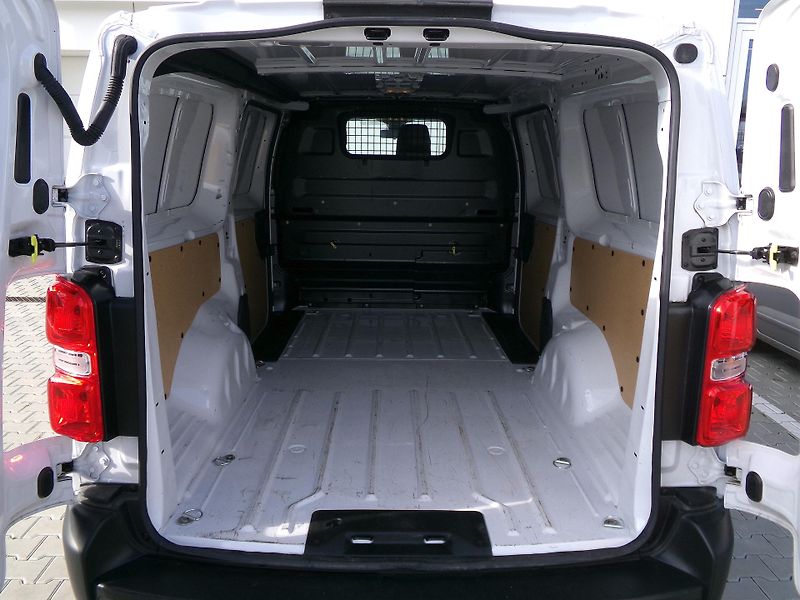 Toyota ProAce L2 ACTIVE 2.0 D-4D 106kW - fotka 5 z 15