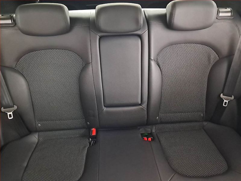 Hyundai ix35 (2010) 2.0 CVVT, 4X4, Navi - fotka 10 z 20