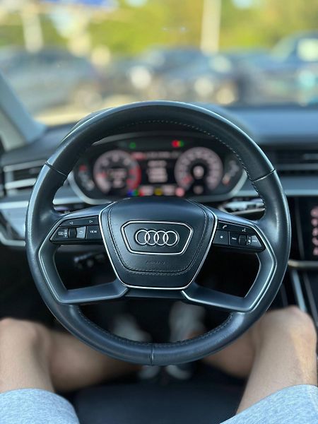 Audi A8 (2019) - fotka 10 z 14