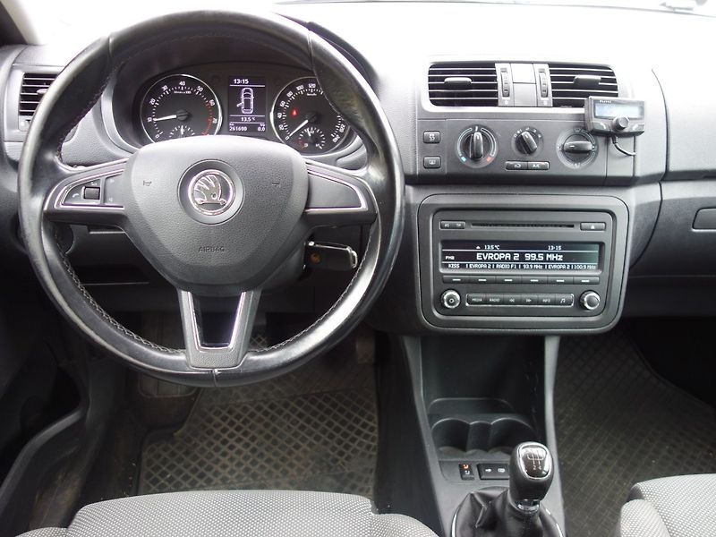 Škoda Fabia (2014) 1.2TSI 77kW -NOVÉ V ČR-DPH - fotka 9 z 40