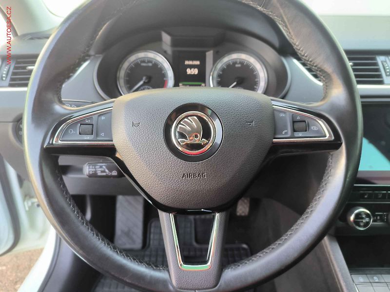Škoda Octavia (2017) 2.0 TDI, Style, DSG - fotka 19 z 26
