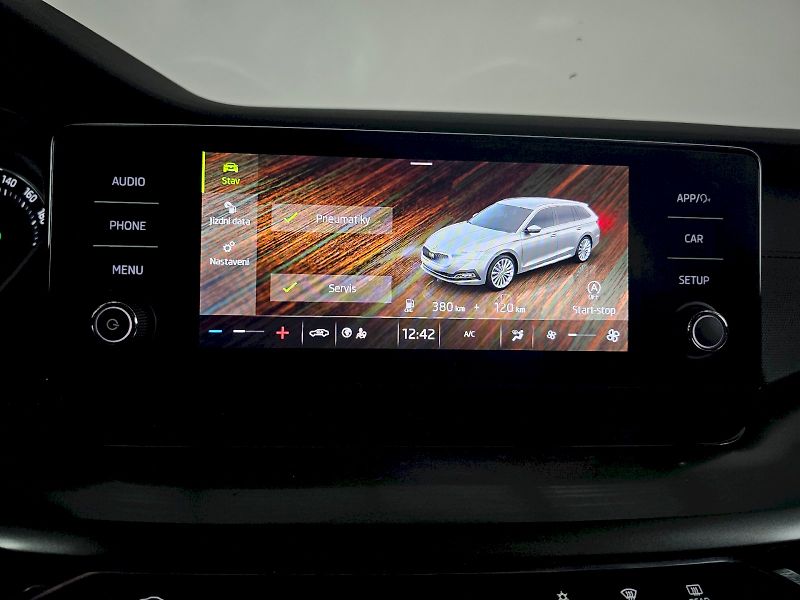 Škoda Octavia (2022) 1.5CNG TSi DSG 96kW ACTIVE PLU - fotka 14 z 35