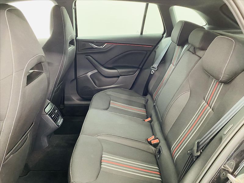 Škoda Scala 1,0 TSI 85kW Monte Carlo - fotka 6 z 28