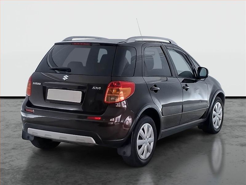 Suzuki SX4 (2013) 1.6 VVT - fotka 5 z 16