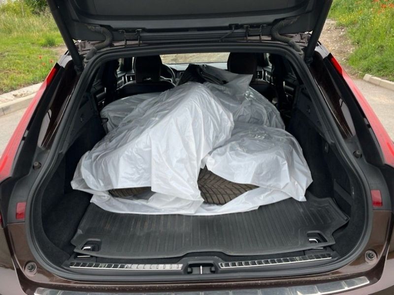 Volvo V90 2,0D,173kW,1MAJ,CZ,AWDSvoboda - fotka 7 z 14