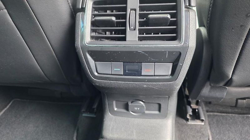 Škoda Kodiaq (2018) 2.0 TDI 140kW 4x4 DSG 7míst - fotka 18 z 43