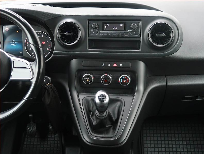 Mercedes-Benz Citan (2023) 110 CDI, 5Míst, ČR, 1Maj, DPH - fotka 12 z 20