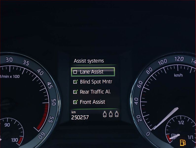 Škoda Octavia (2017) Edition 2.0 TDI, Automat - fotka 18 z 23