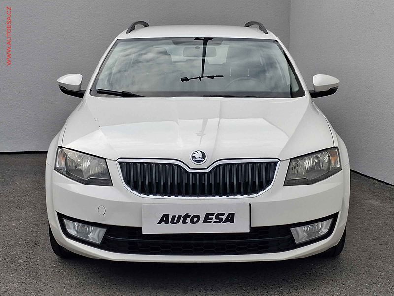 Škoda Octavia (2017) 1.6 TDi, 1.maj,ČR, Ambition - fotka 2 z 16