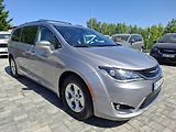 Chrysler Pacifica (2018) 3,6L Hybrid, krásný stav  - náhled 1