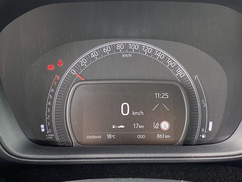 Toyota Aygo 1.0i, ČR, Style, záruka - fotka 10 z 16